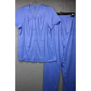 Vanity Fair Vintage Women's Blue Nylon Pajama Set-Size Small